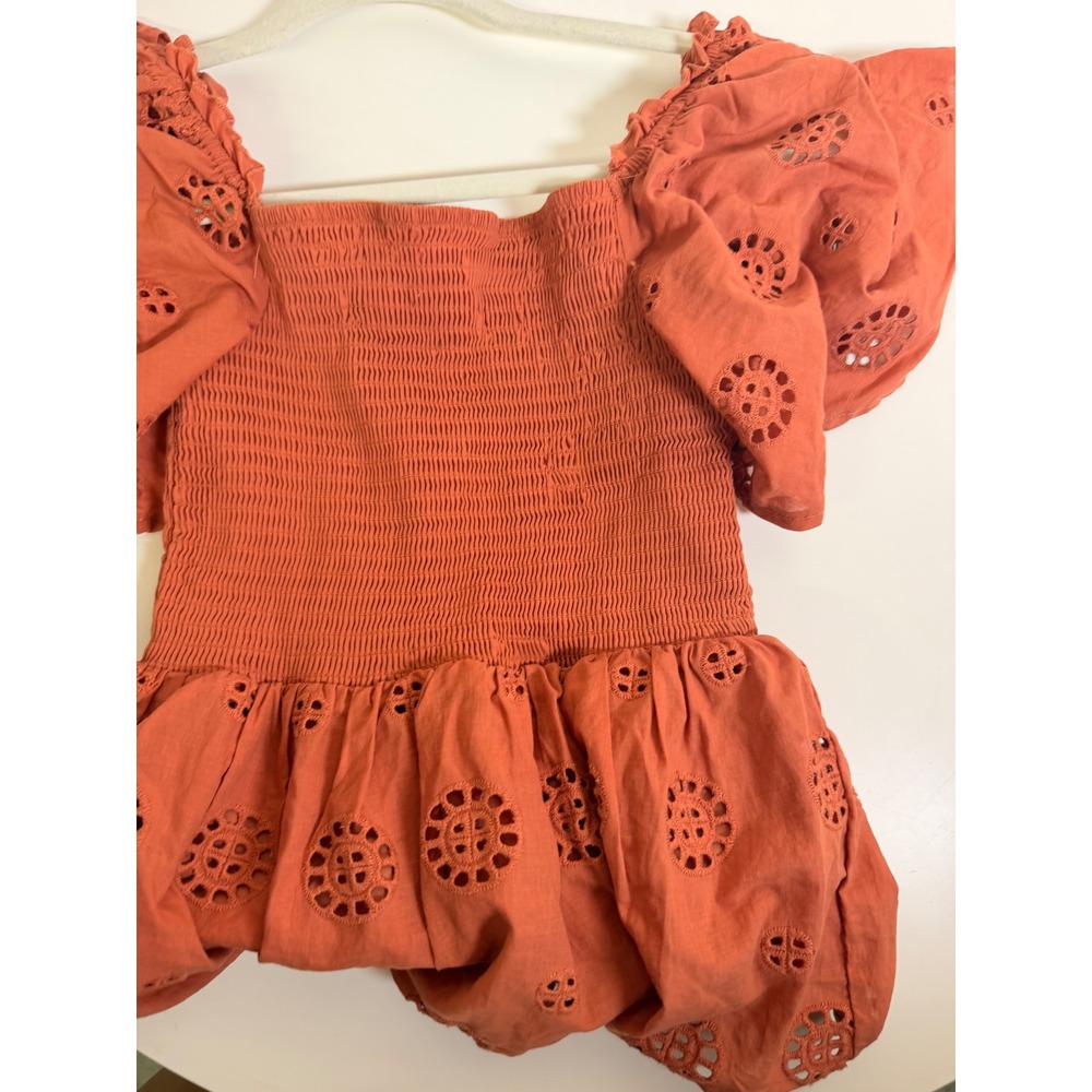 C+A Los Angeles Eyelet Peplum Top Womens Small Terracotta Excellent Smocked Boho - Picture 5 of 6